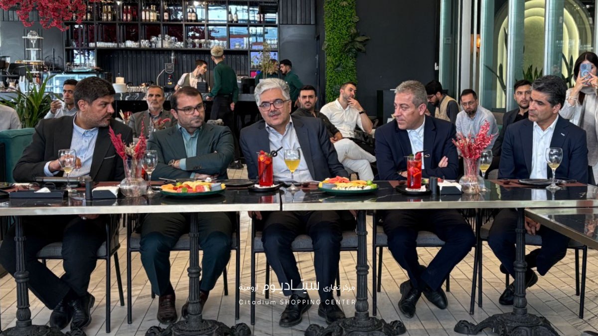 بازدید مسولین کشوری از سیتادیوم ارومیه