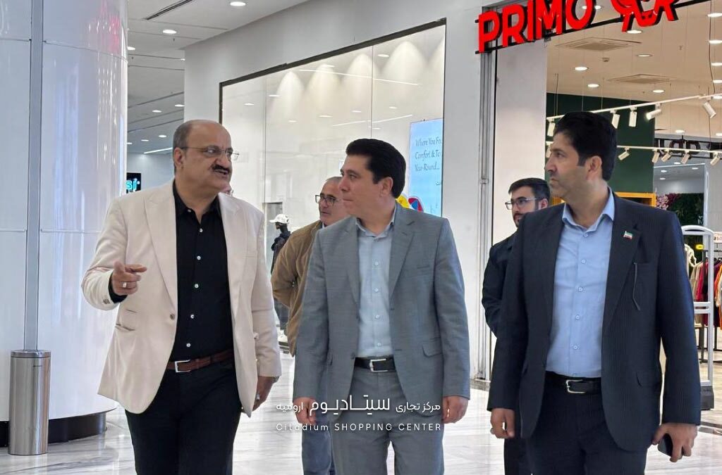 بازدید معاون عمرانی شهرداری ارومیه از مجتمع سیتادیوم